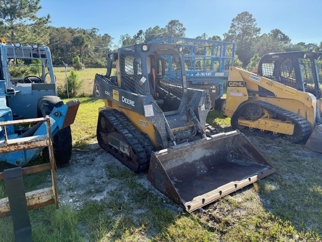 2021 John Deere 325G-1