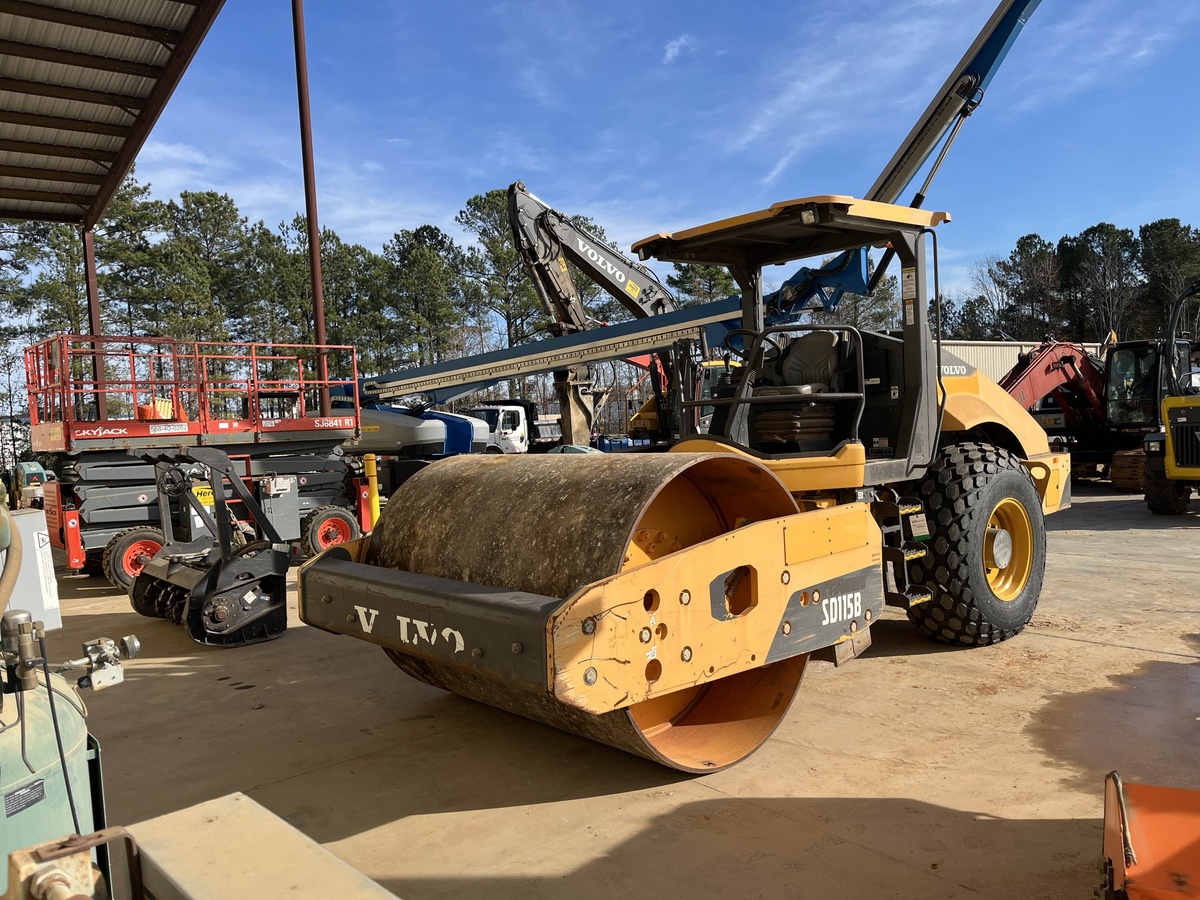 2018 Volvo SD115B (D-Smooth)-1