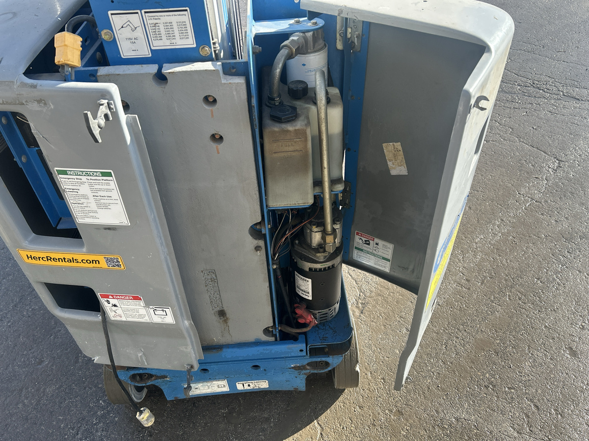 2013 Genie GR-20-7