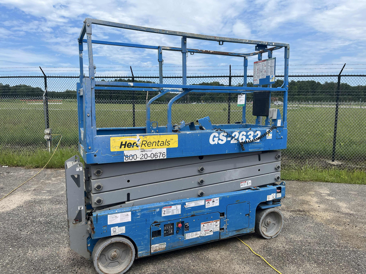 2018 Genie GS-2632-4