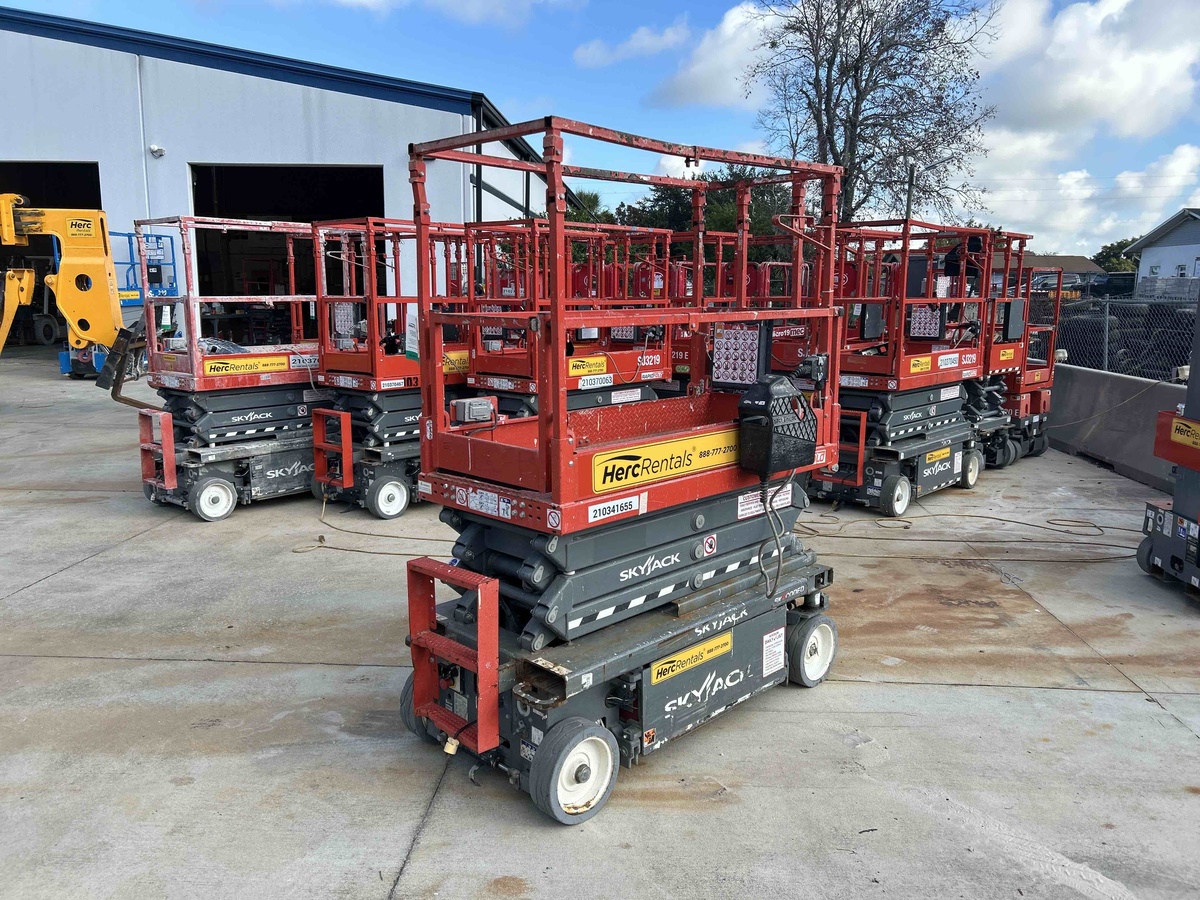 2021 Skyjack SJ3219-4