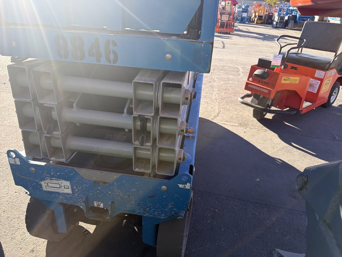 2018 Genie GS-2632-4