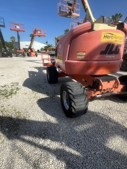2017 JLG 450AJ-4