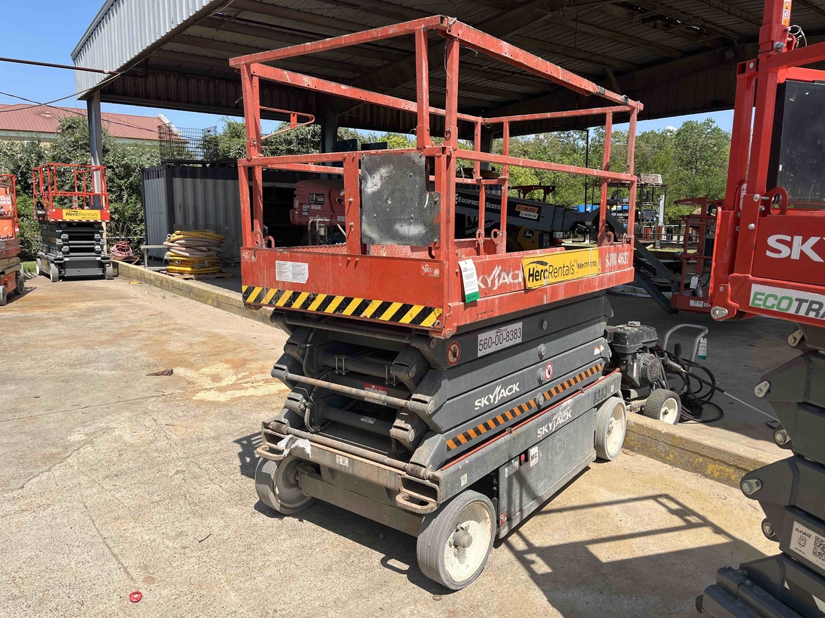 2017 Skyjack SJ4632