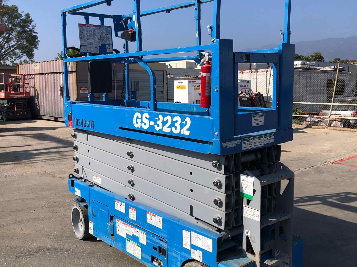 2018 Genie GS-3232-5