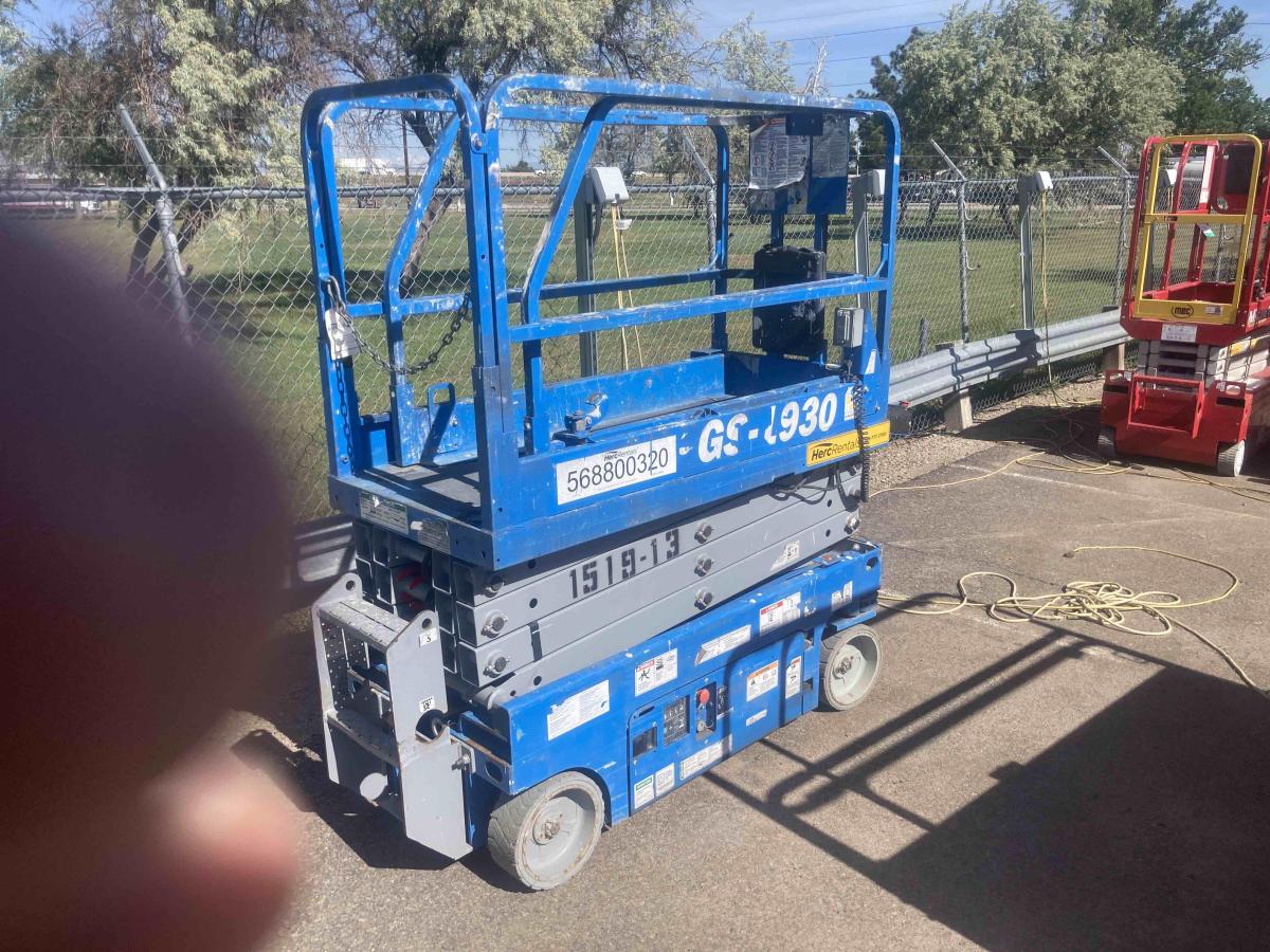 2019 Genie GS-1930