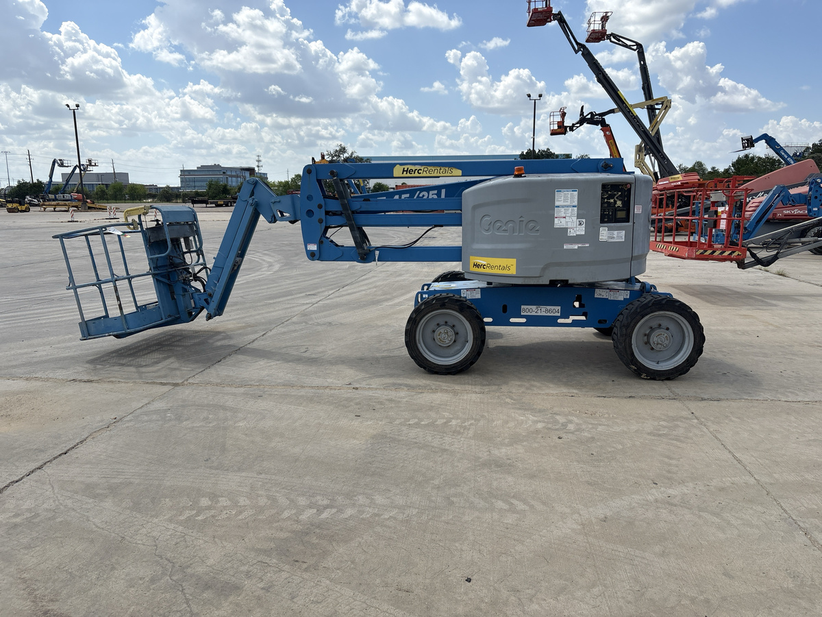 2018 Genie Z-45/25J RT-4