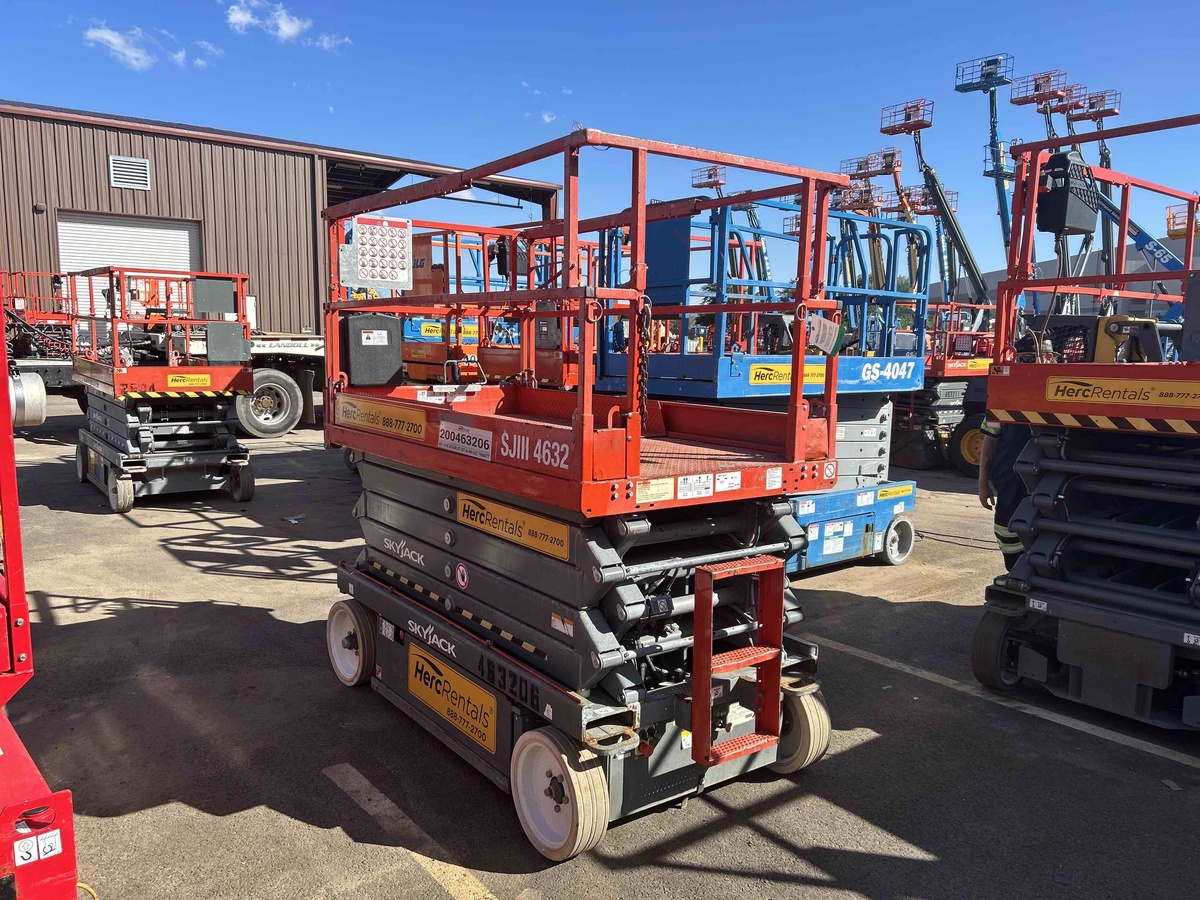 2015 Skyjack SJ4632