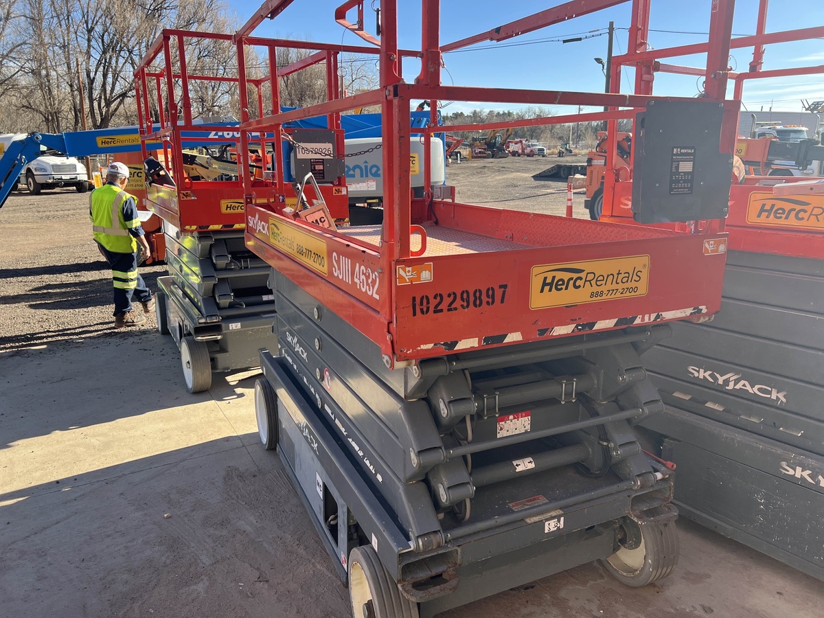 2017 Skyjack SJ4632-2