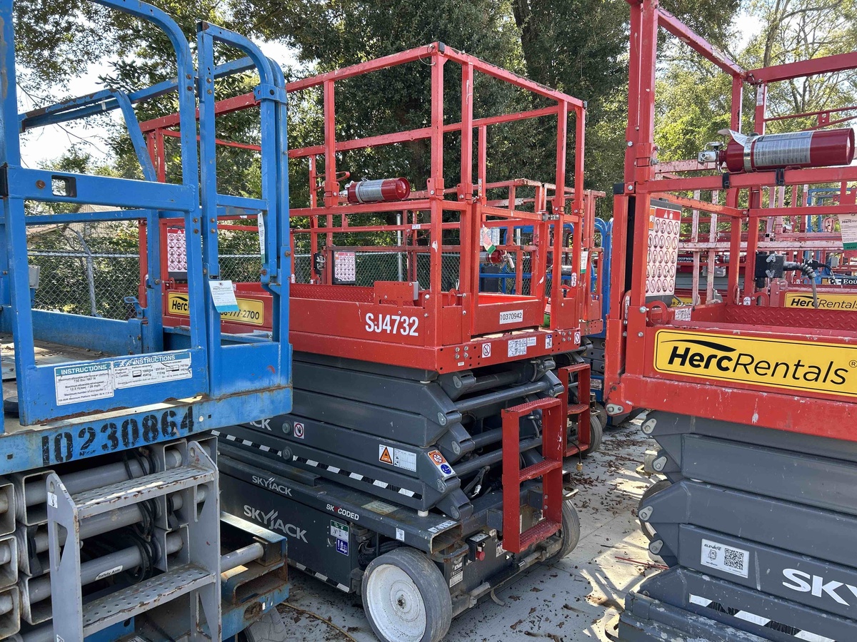 2022 Skyjack SJ4732-4