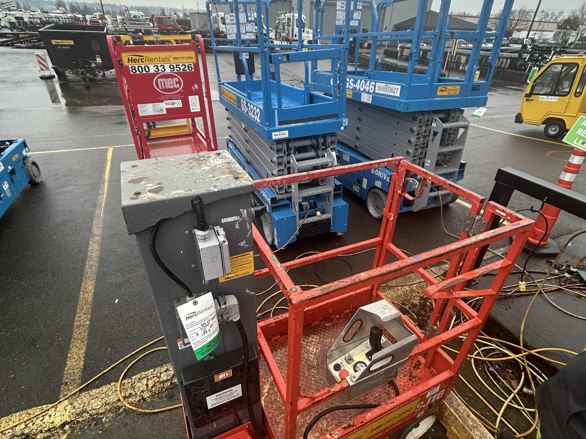 2019 Skyjack SJ16-4