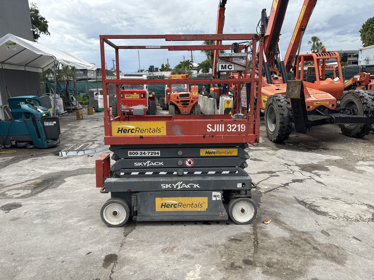 2019 Skyjack SJ3219