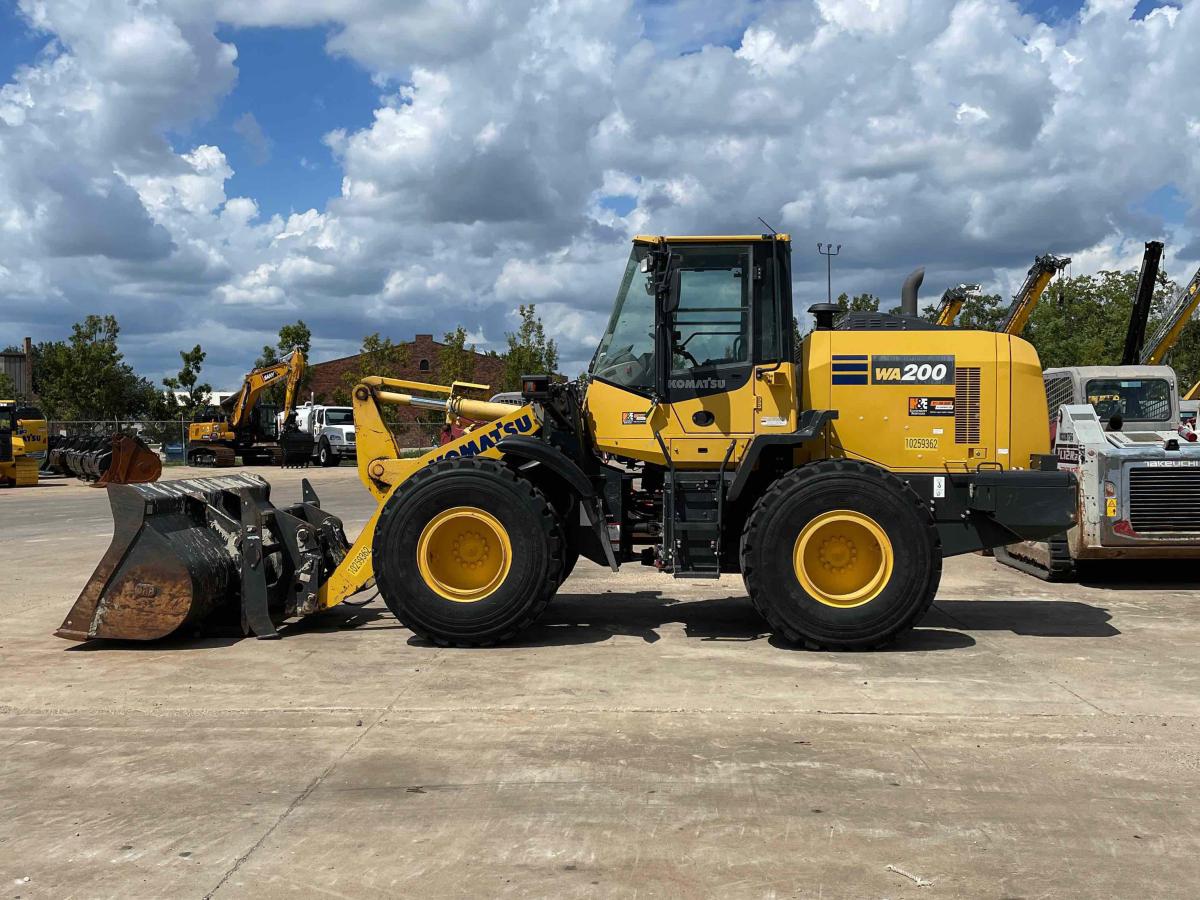 2019 Komatsu WA200-8