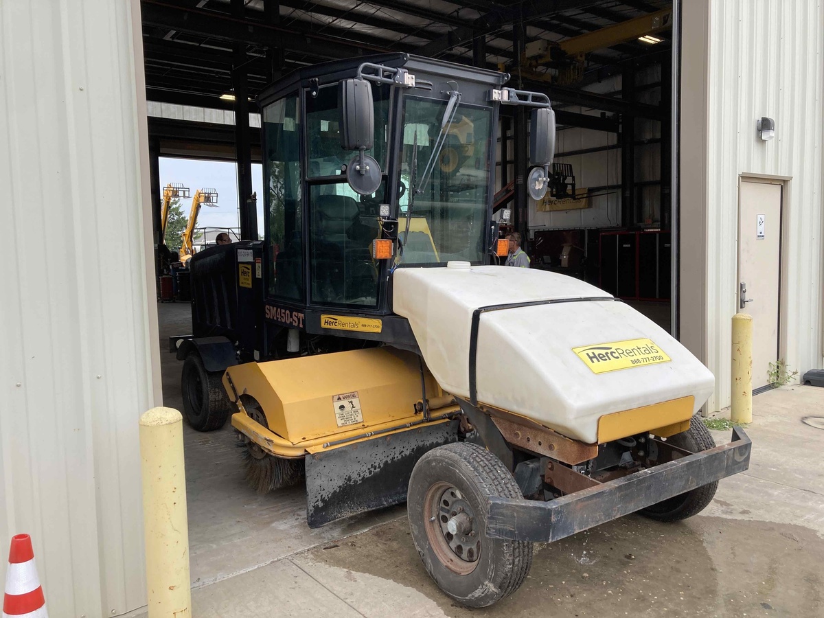2019 LayMor SweepMaster 450-ST-2
