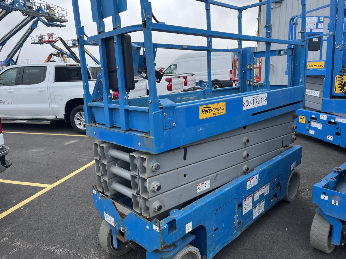 2017 Genie GS-2632
