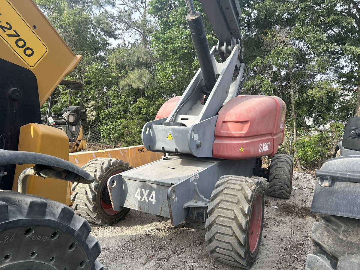 2018 Skyjack SJ86 T