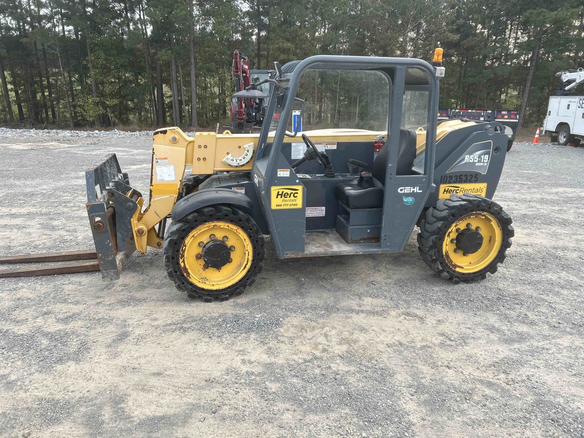 2018 Gehl RS5-19-2