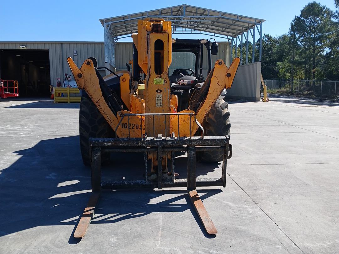 2017 JCB 510-56
