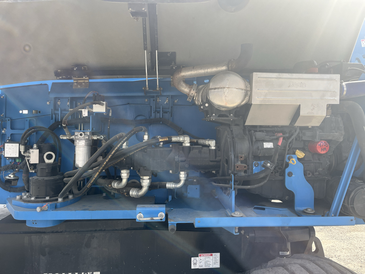2018 Genie S-85-7