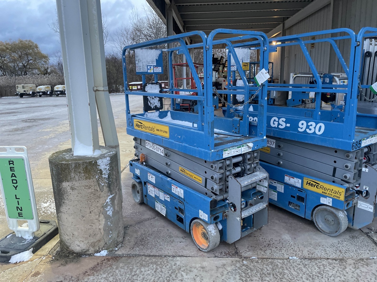 2015 Genie GS-1930-1