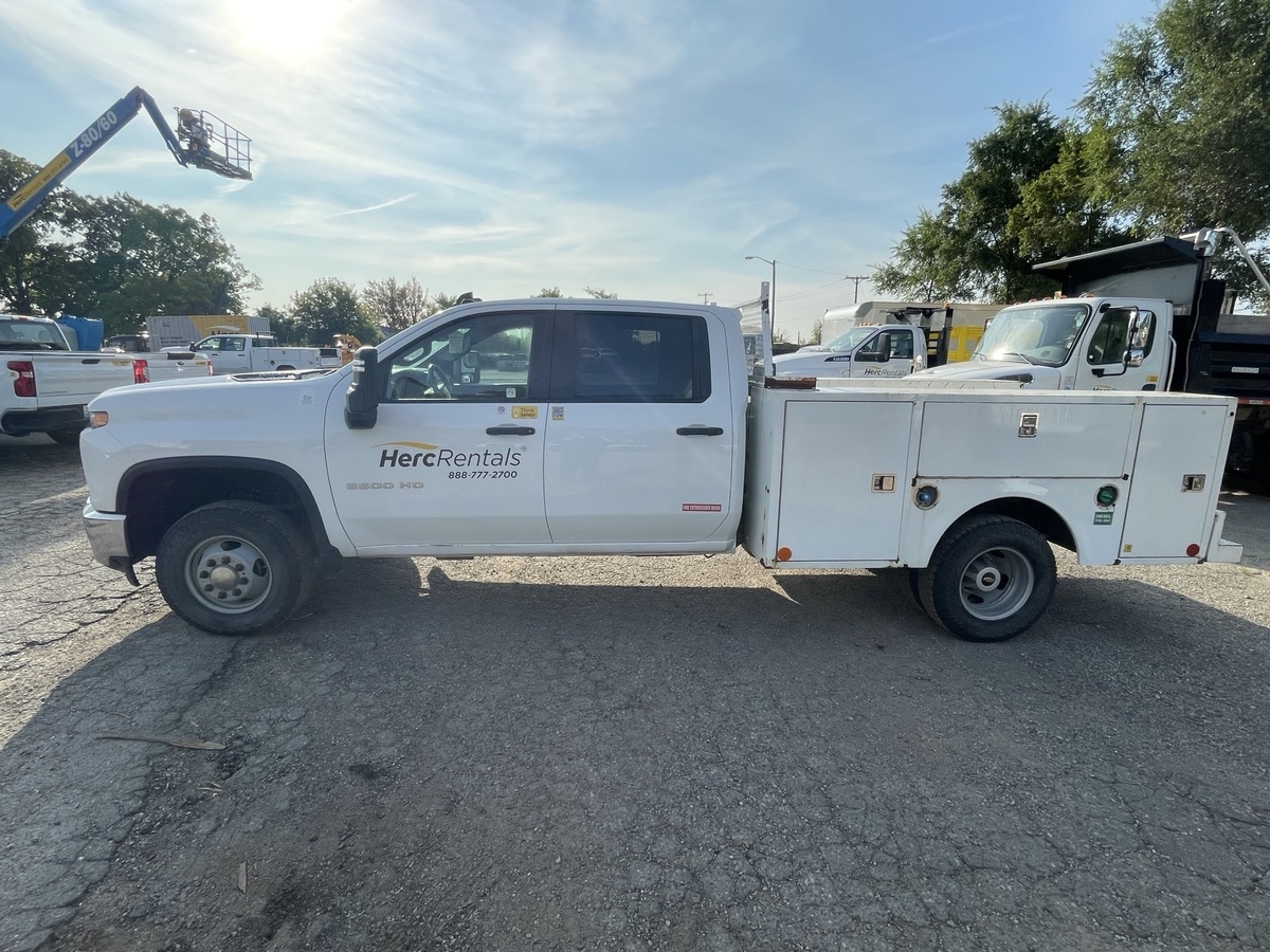 2021 Chevrolet 3500-3