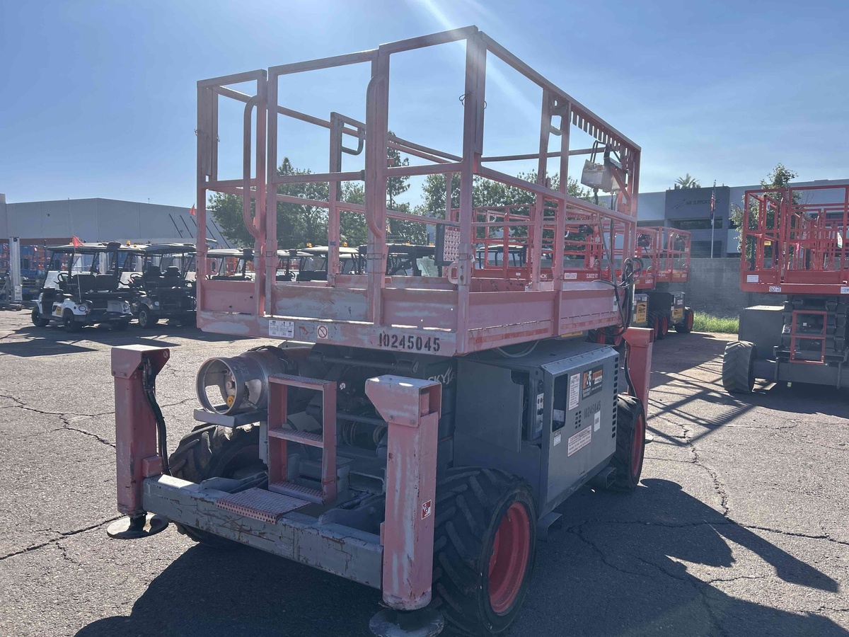 2018 Skyjack SJ-6826RT-2