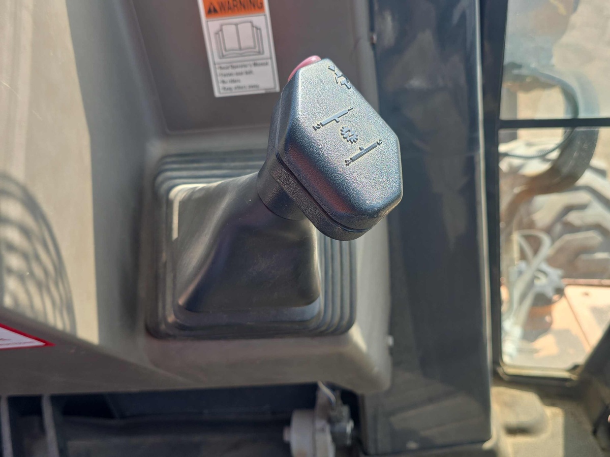 2013 Case 570N XT-8