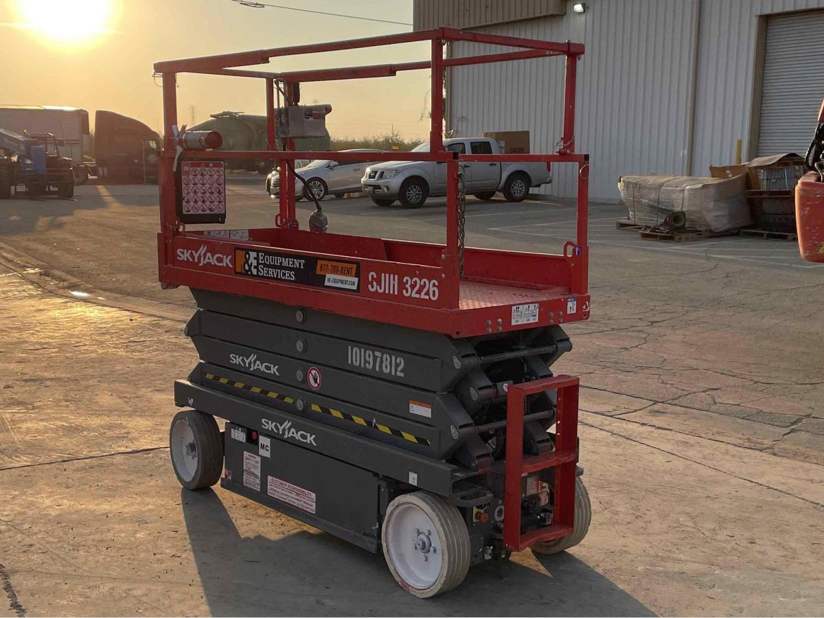 2016 Skyjack SJ3226