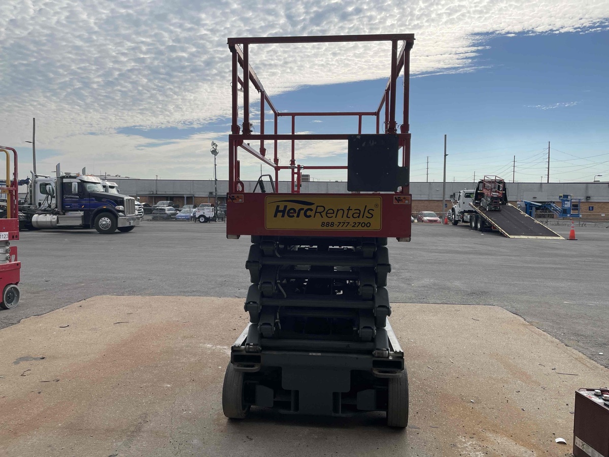 2018 Skyjack SJ4740-4