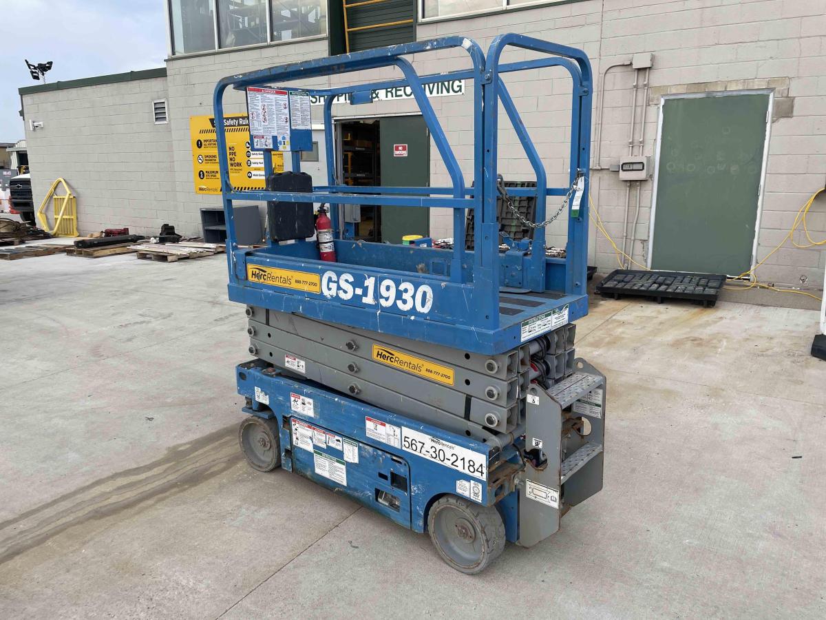 2018 Genie GS-1930