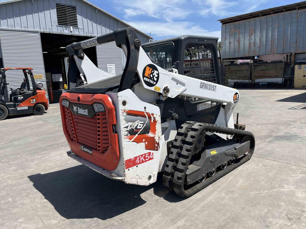 2020 Bobcat T76