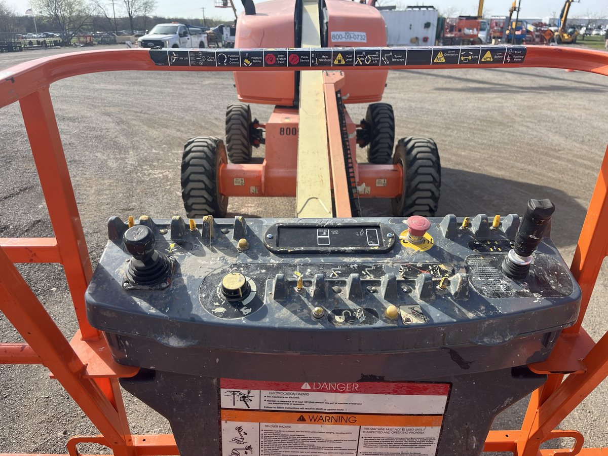 2016 JLG 400S-5