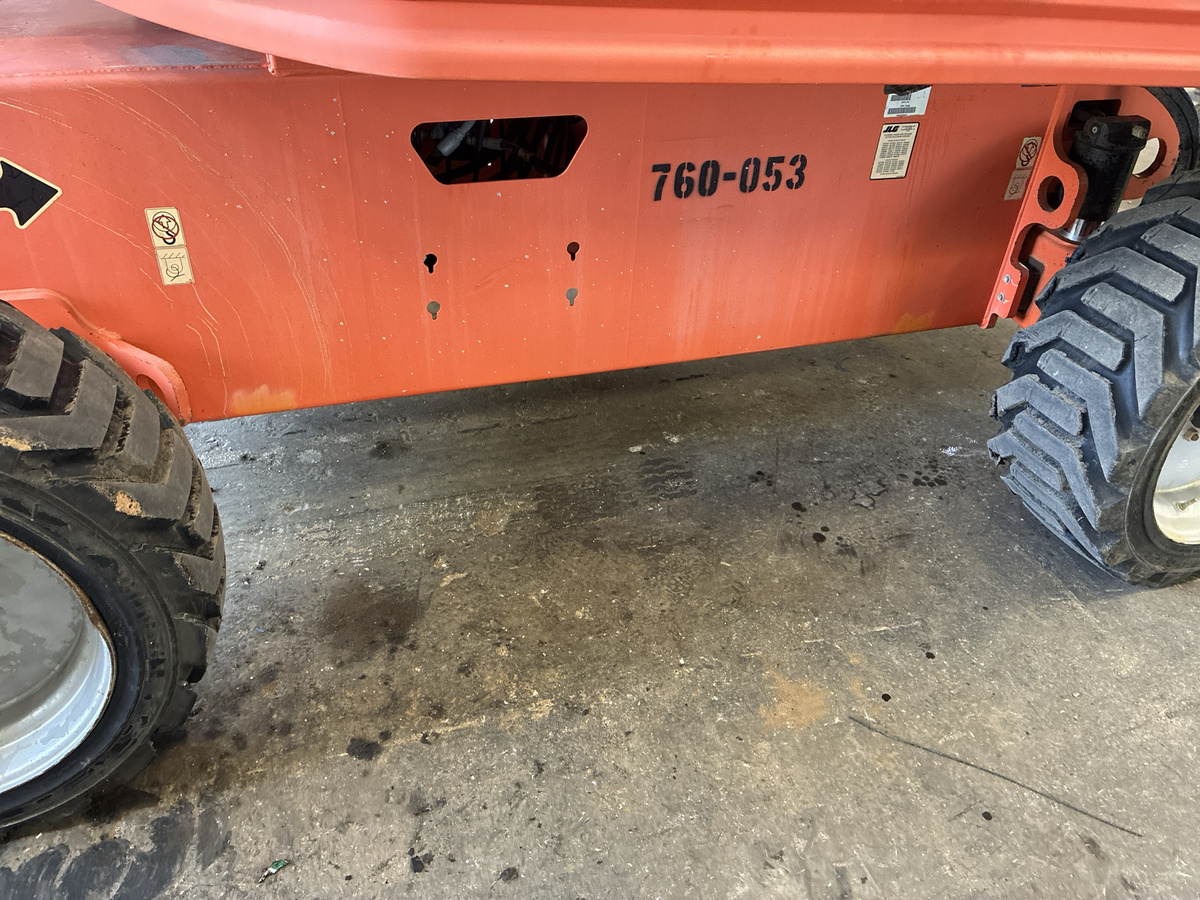 2018 JLG 660SJ-14