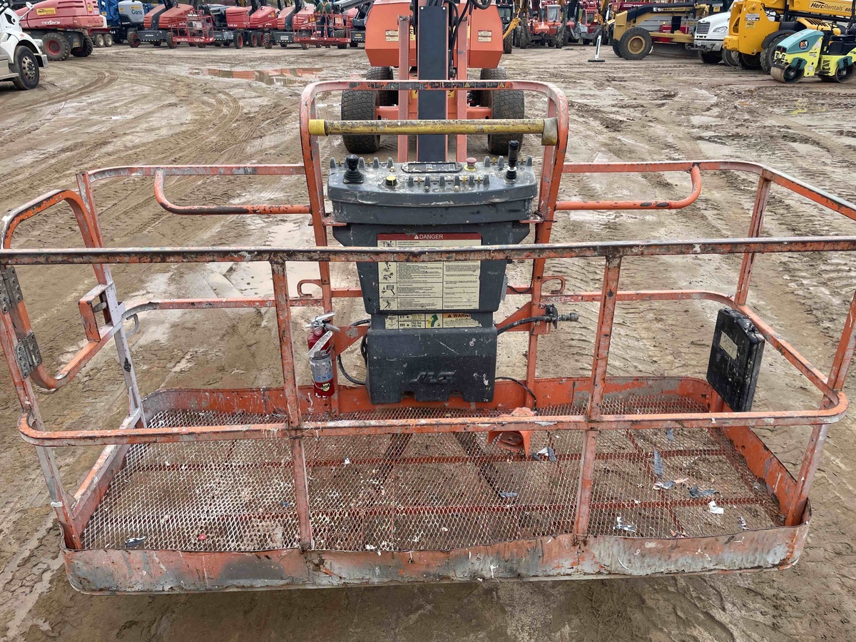 2018 JLG 860SJ-2