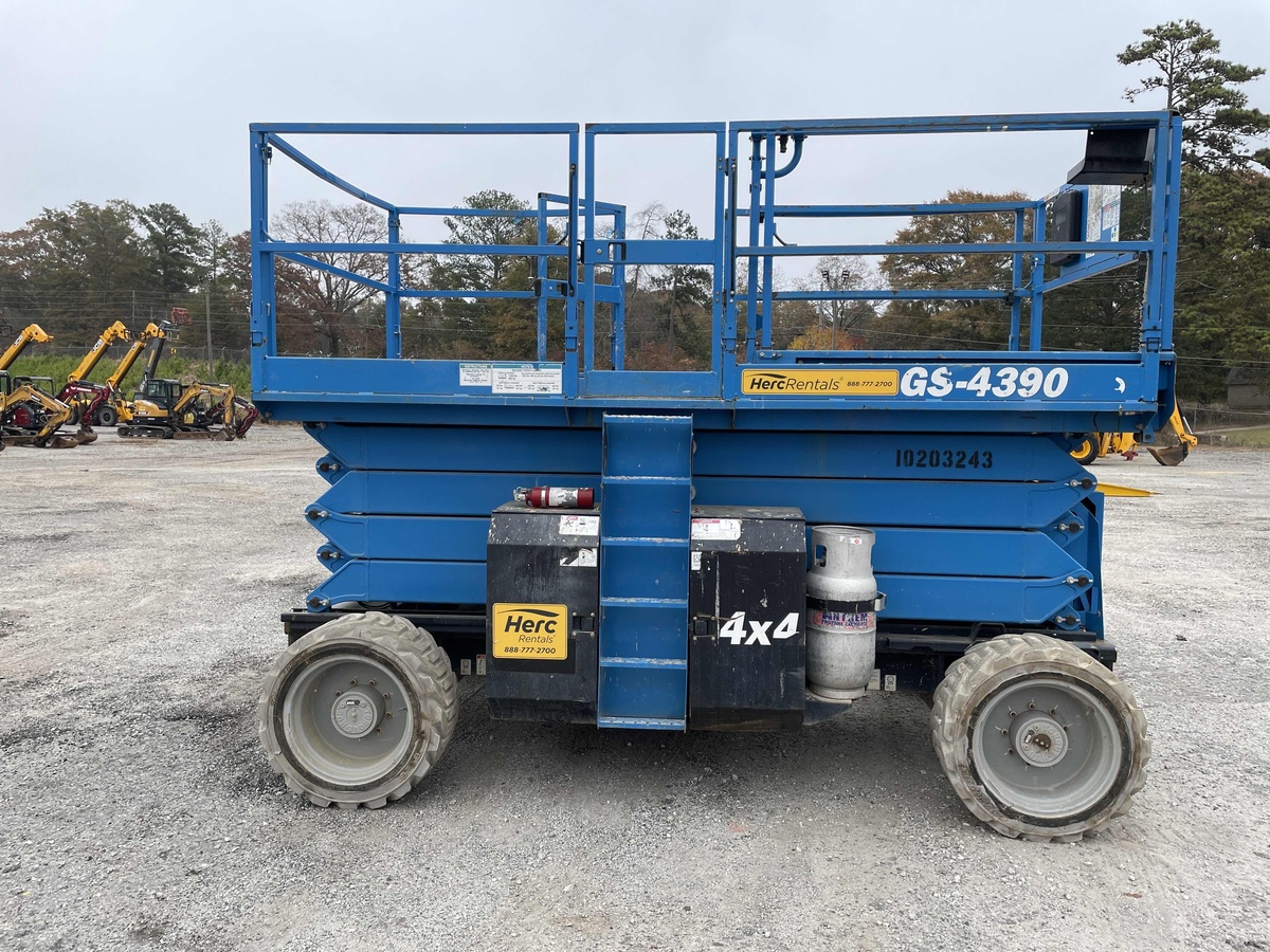 2016 Genie GS-4390 RT-12