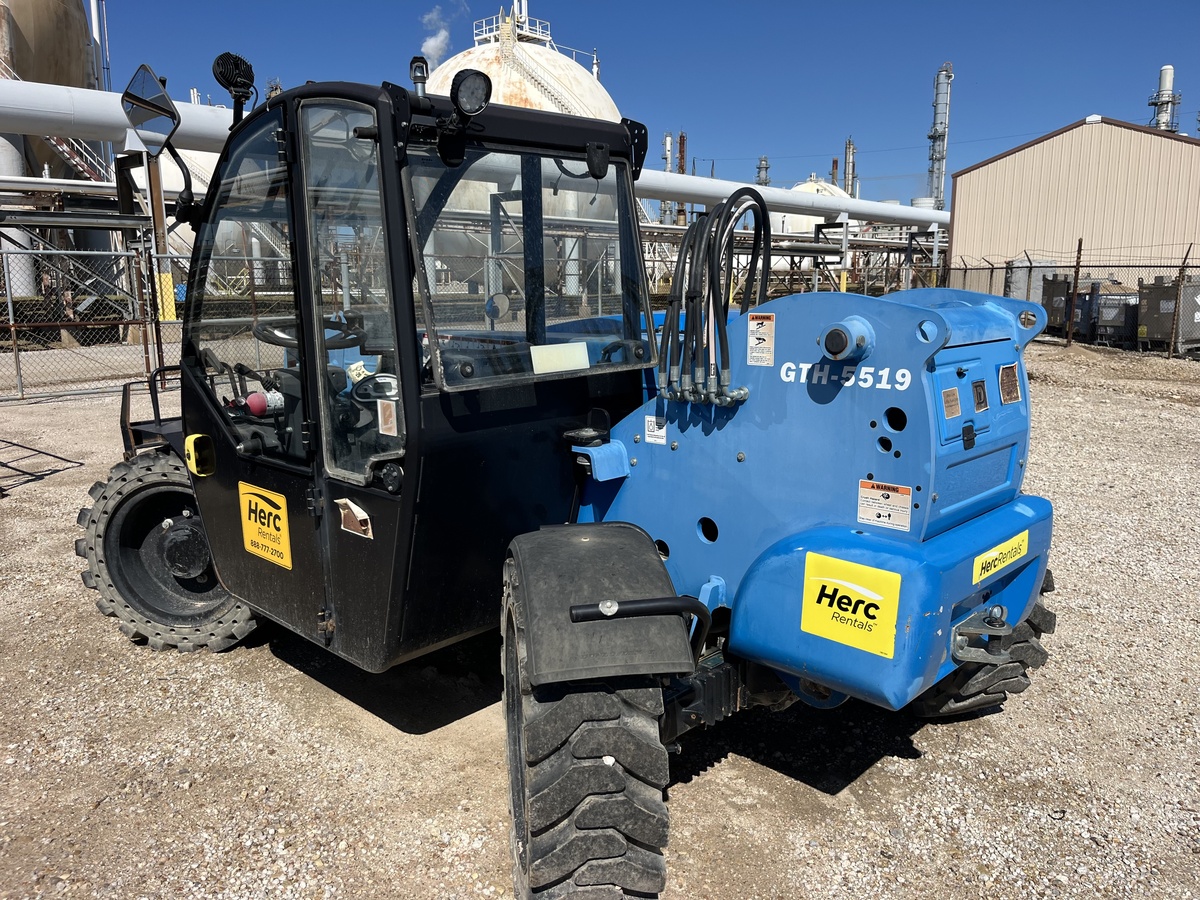 2018 Genie GTH-5519-3