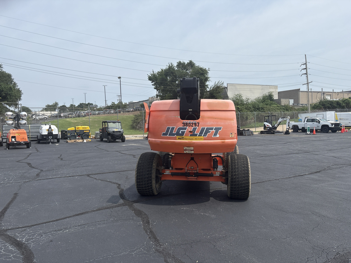 2017 JLG 600S-5