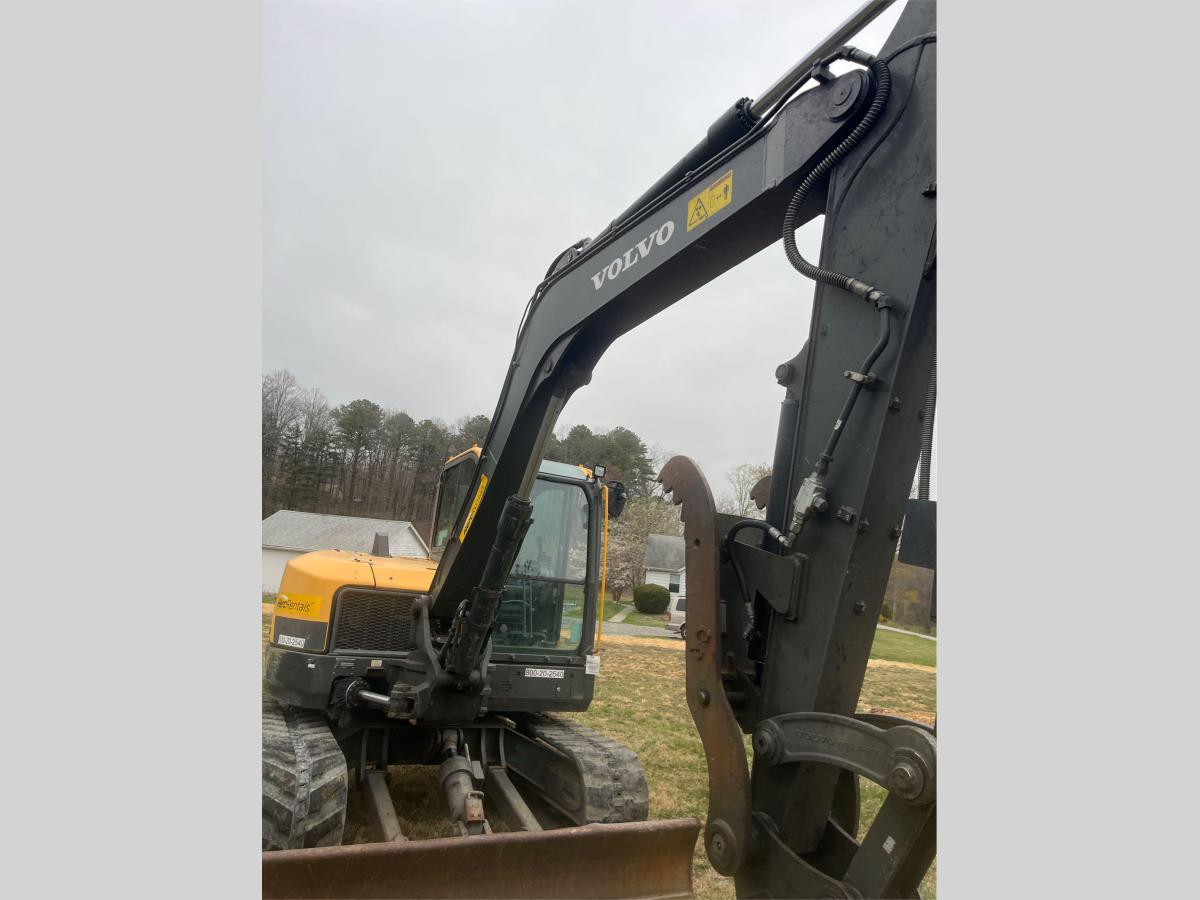 2018 Volvo ECR88D-2