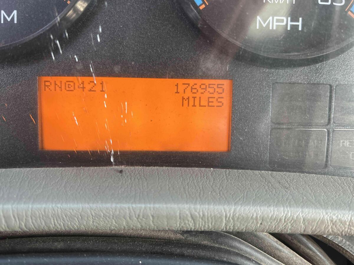 2011 International 4300-6