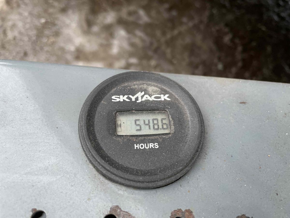 2017 Skyjack SJ4740
