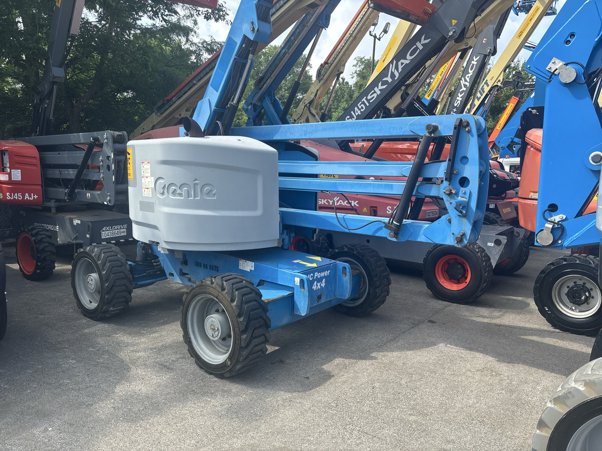 2013 Genie Z-45/25 RT