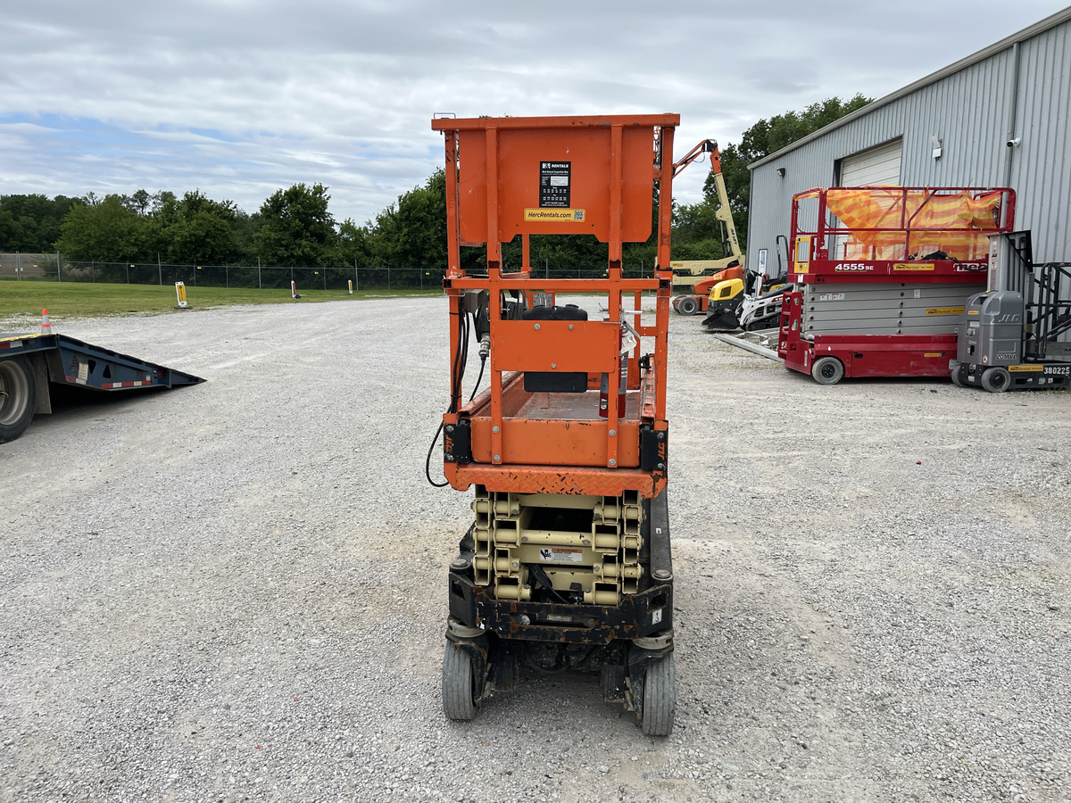 2018 JLG 1932R-6