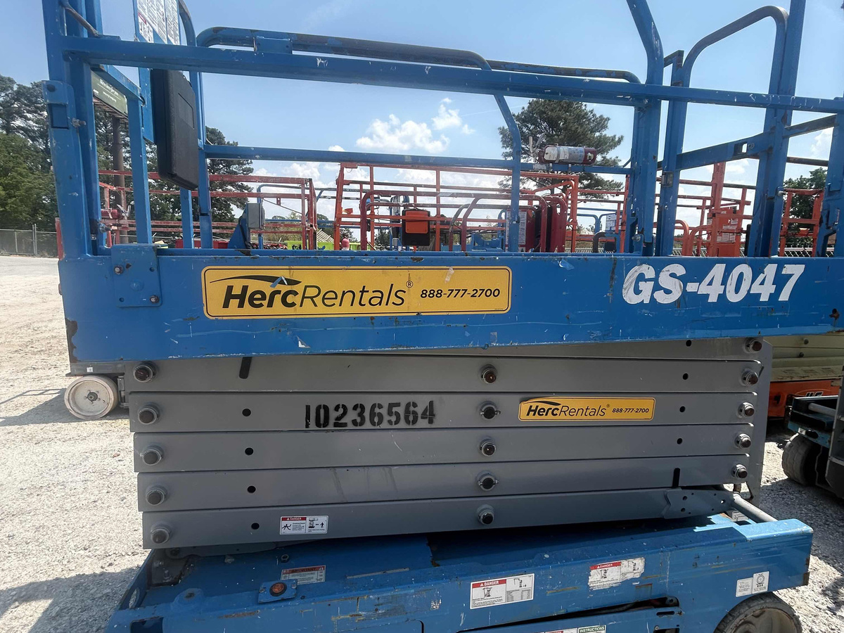 2019 Genie GS-4047-4