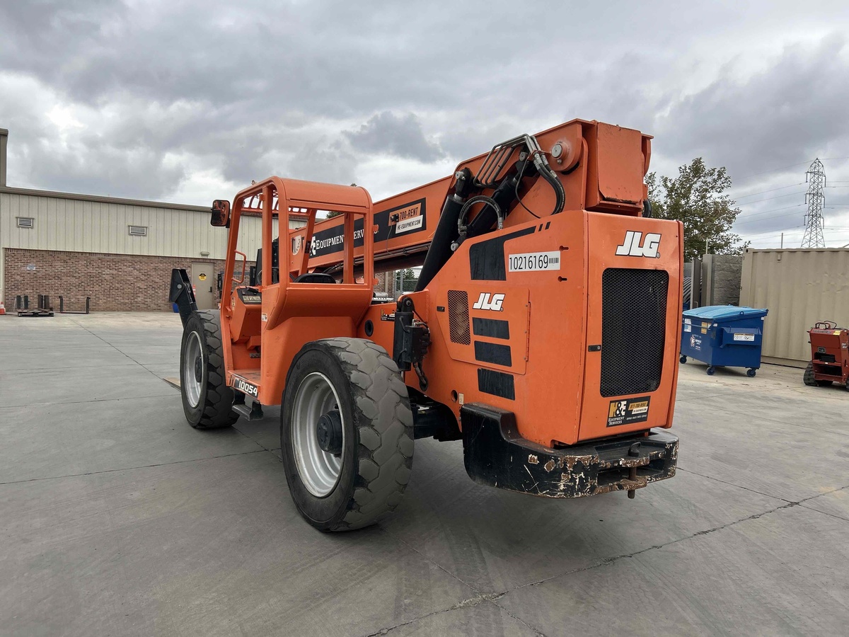 2017 SkyTrak 10054-4