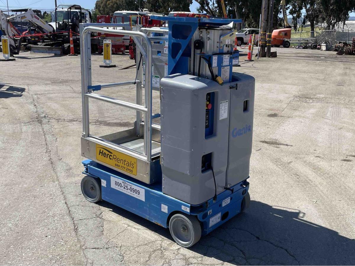 2019 Genie GR-12