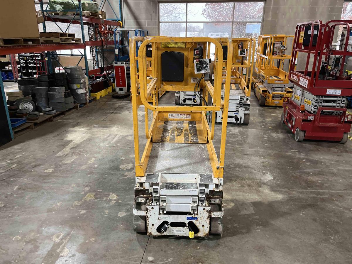 2016 Hy-Brid Lifts HB-1030