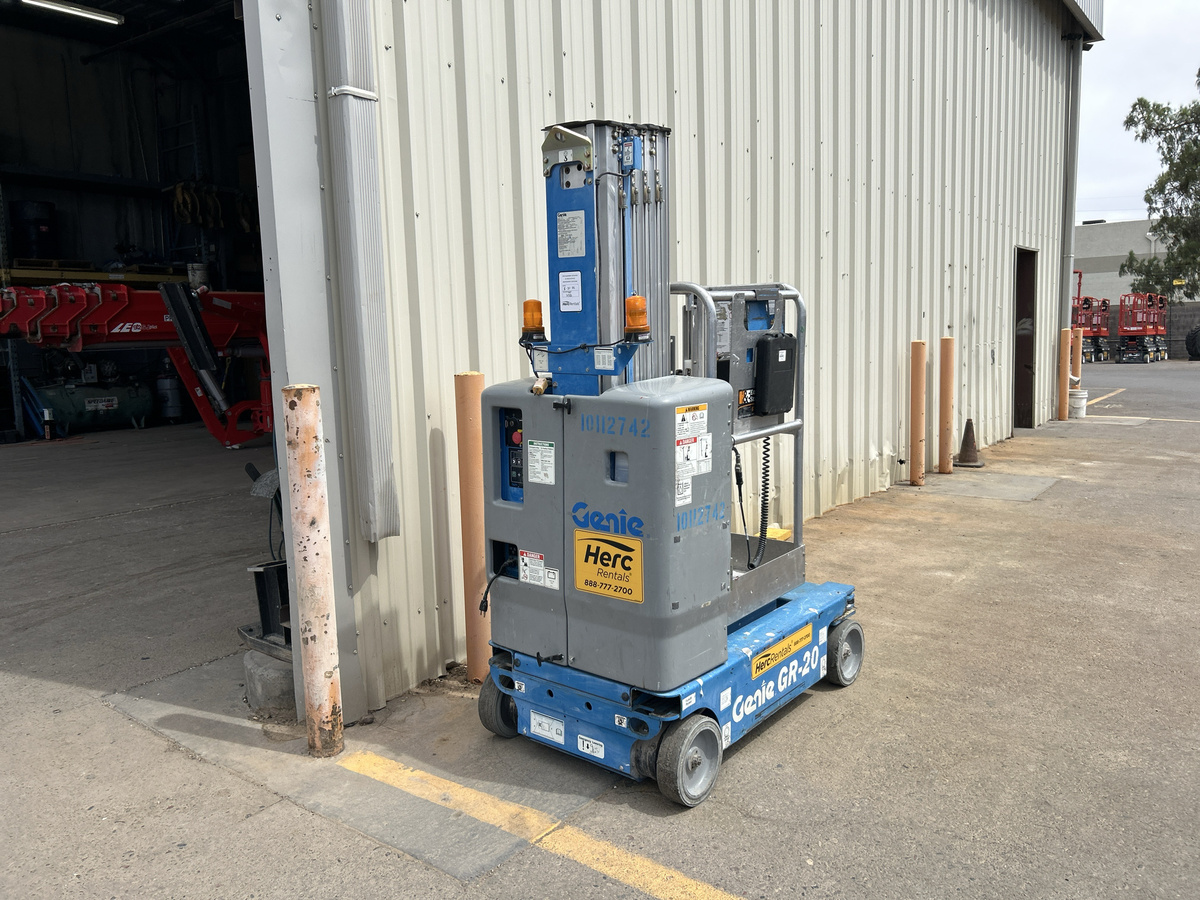 2013 Genie GR-20-2