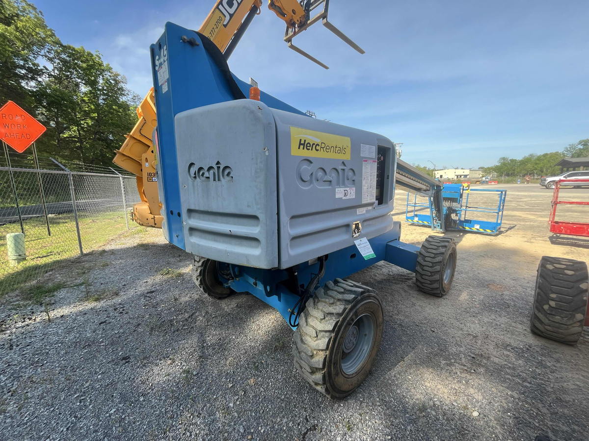 2018 Genie S-45-8