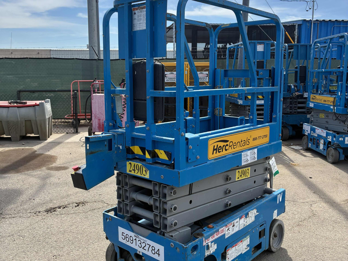2019 Genie GS1330M-5