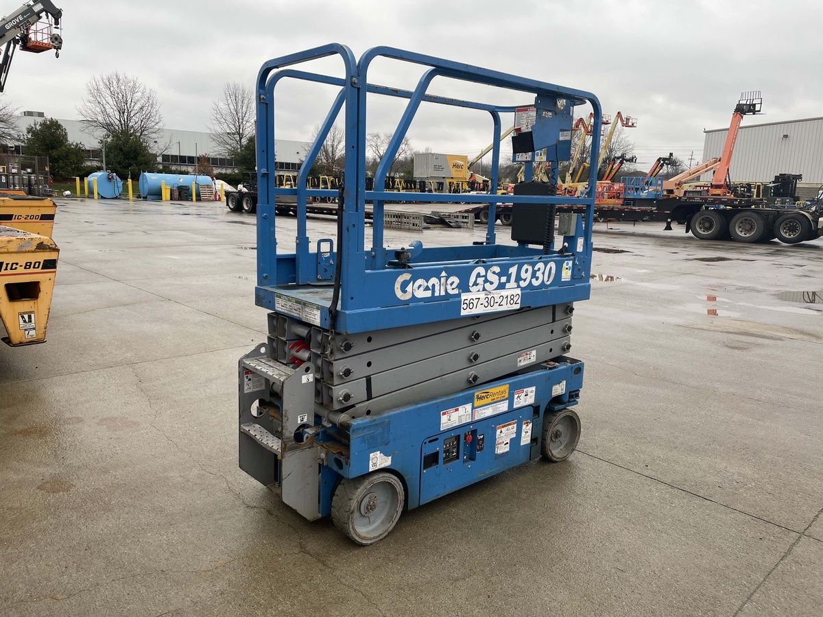 2018 Genie GS-1930
